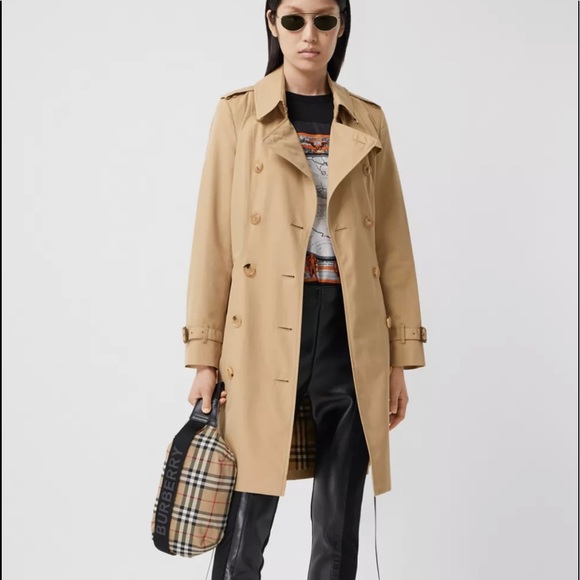 Burberry mid length Chelsea heritage trench coat